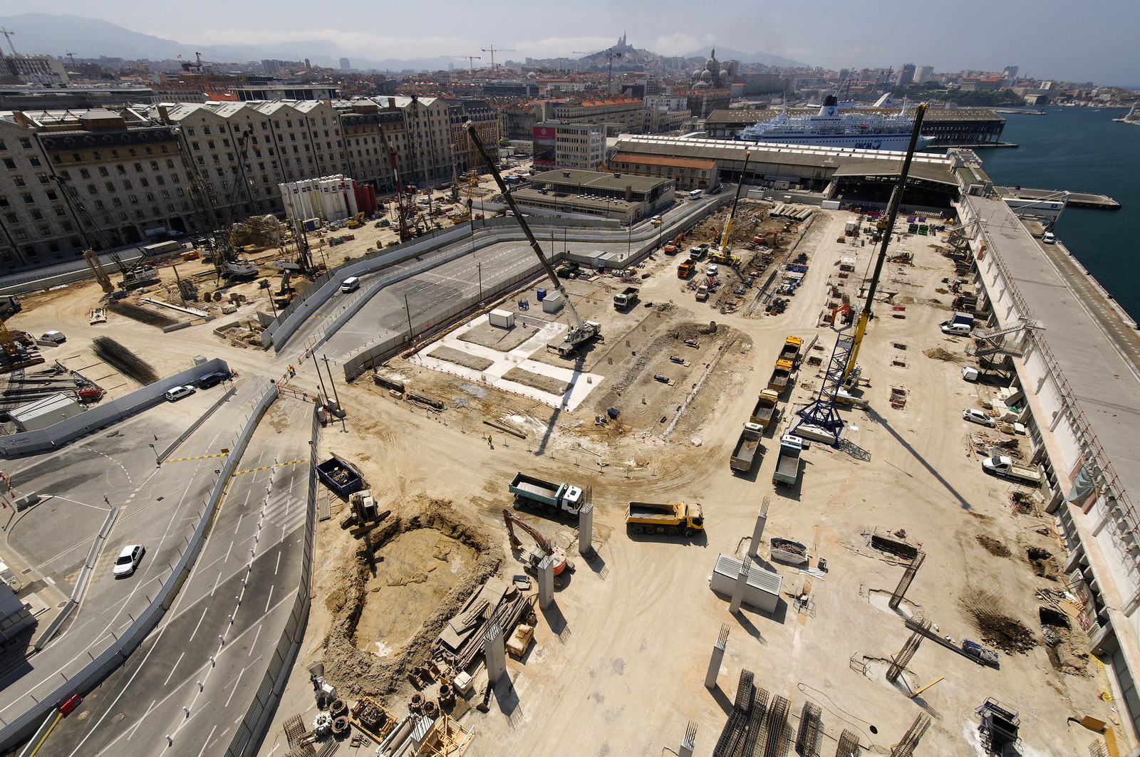 Centre commercial des Terrasses du Port, Marseille juin 2011
