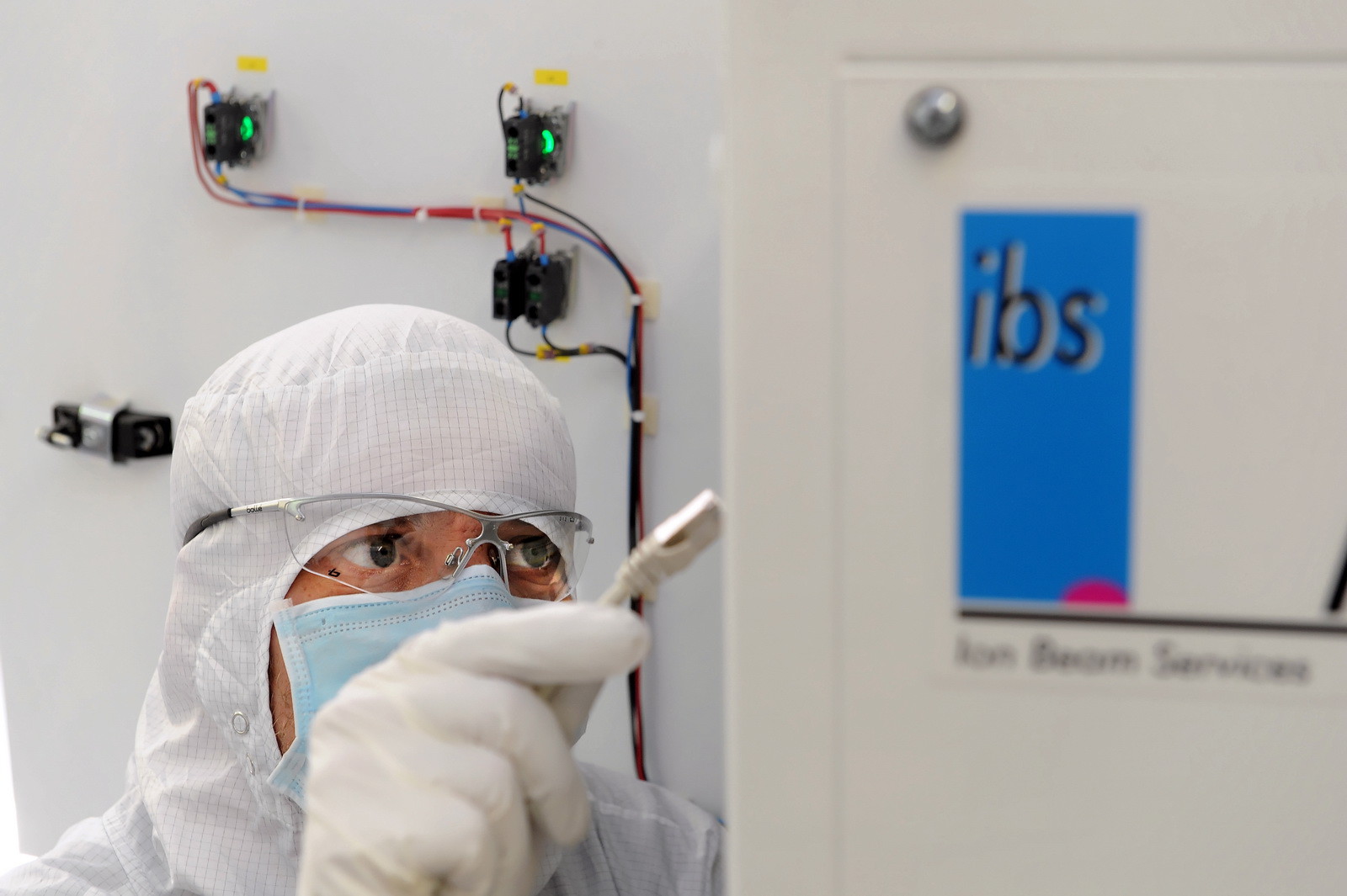 Ion Beam Services, Trets (13) 2013