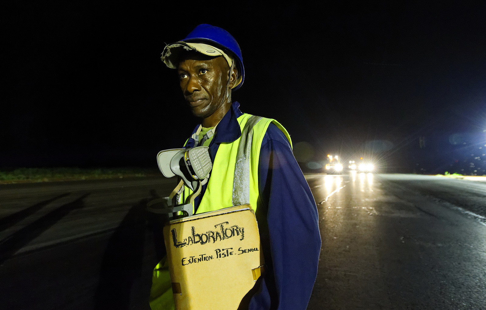 Travaux d'agrandissement de l'aéroport de Bamako au Mali pour le groupement Sogéa Satom   Fayat. Juin 2012