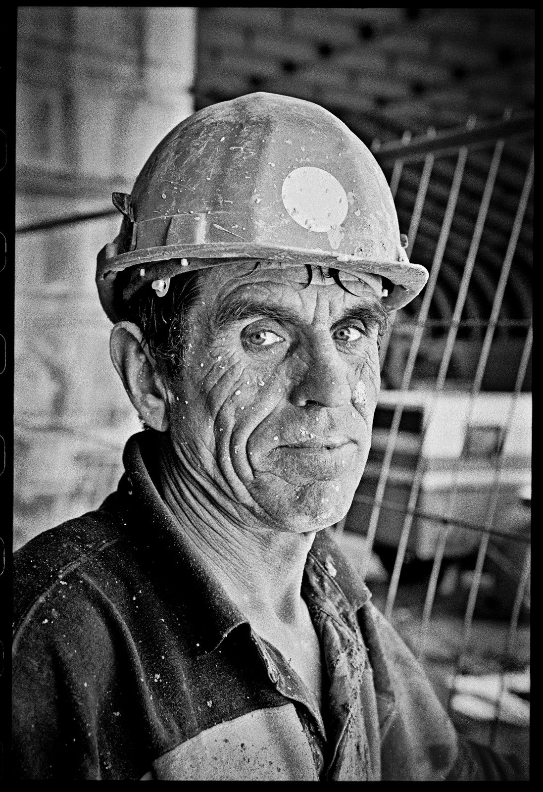 Un bâtisseur sur le chantier du tunnel de la gare Saint-Charles, Marseille 2002