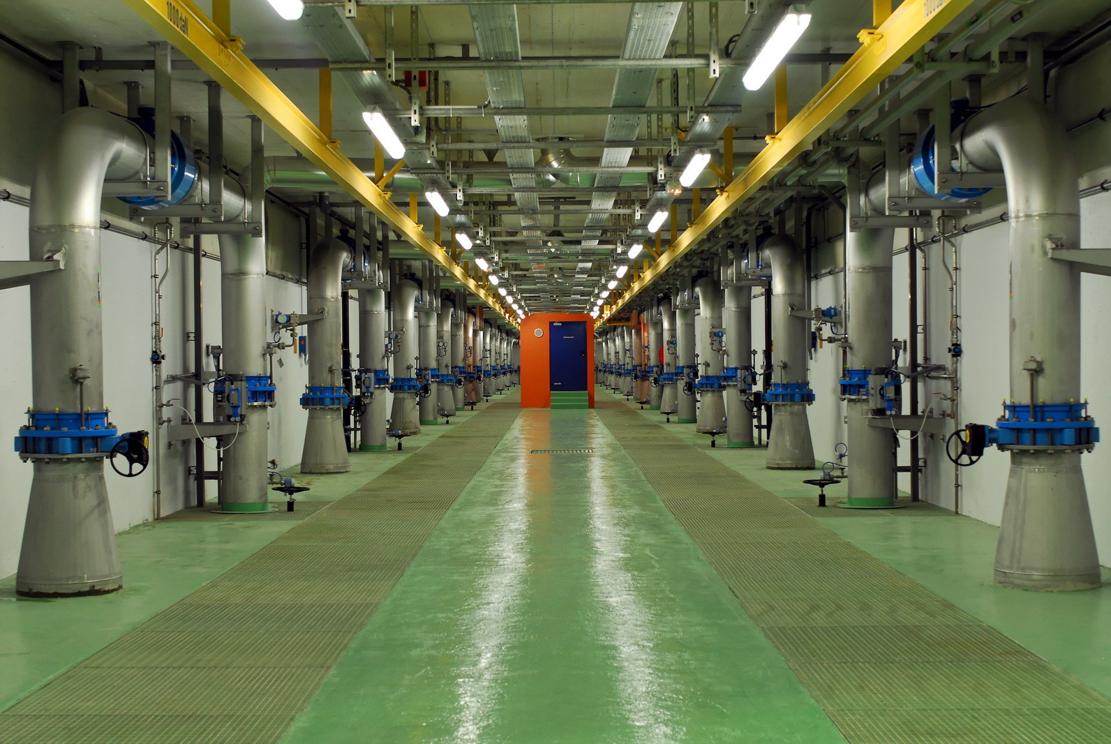 Station d'épuration de Marseille, avril 2008.